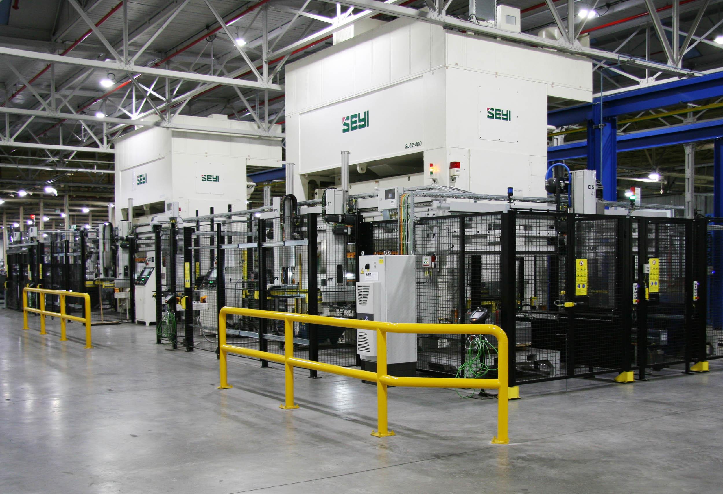Die neue Produktionslinie von Ideal Boiler zur Herstellung von Kesselgestellen, automatisiert von AP&T. 